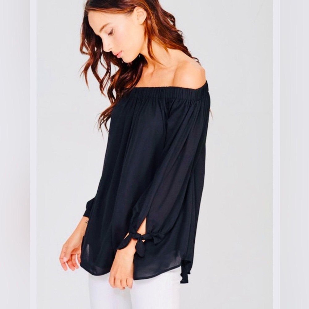 EXPRESS Flowy Blouse with cute ties at wrists